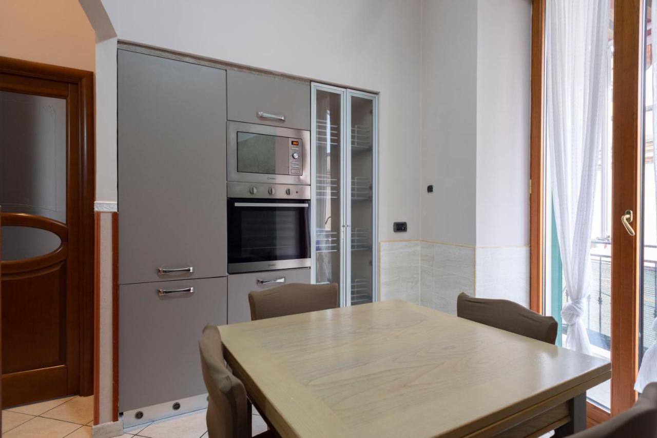 Spaccanapoli Home ภายนอก รูปภาพ